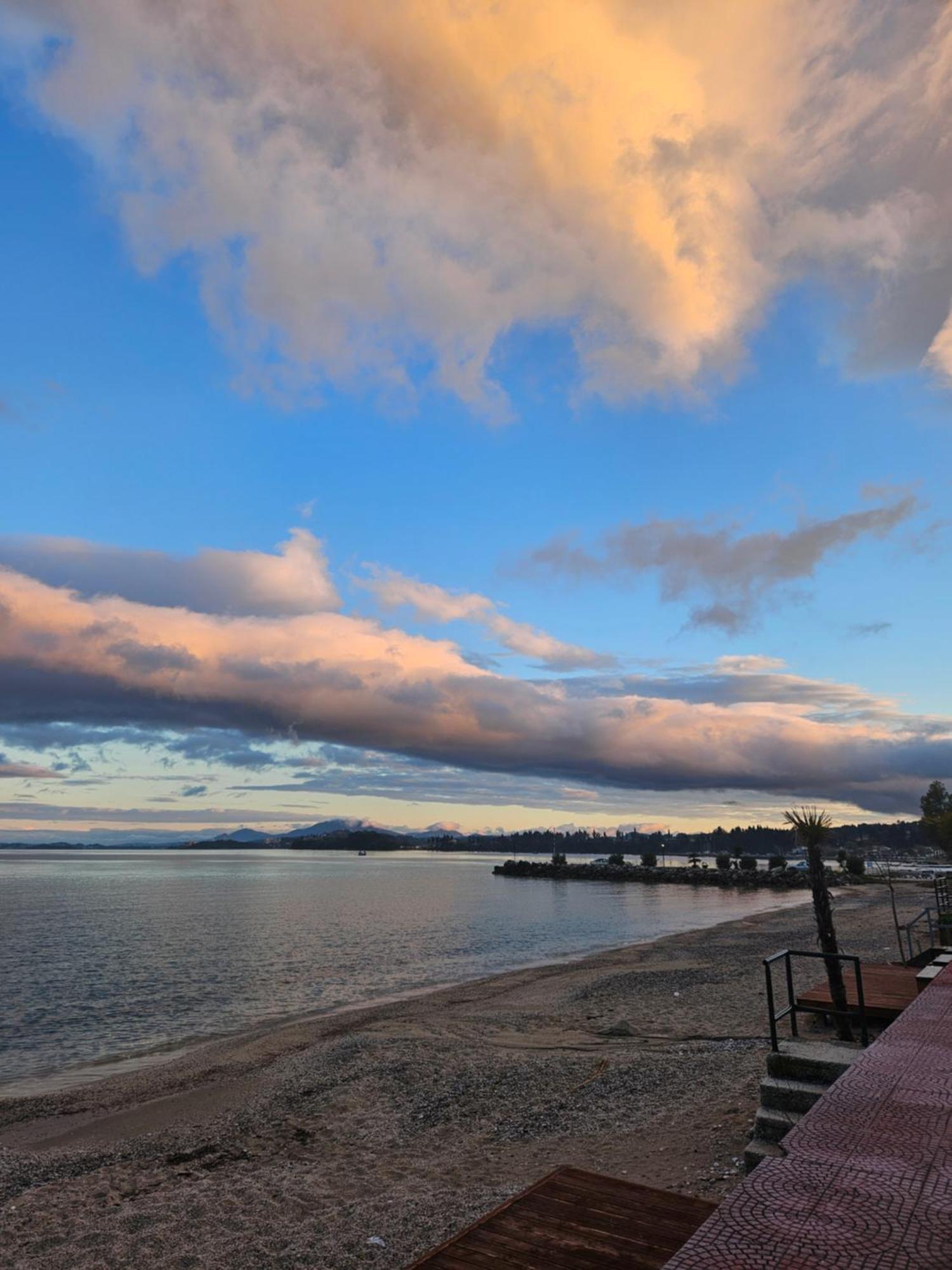 Tramonto Beach Apartment Ypsos Exterior foto
