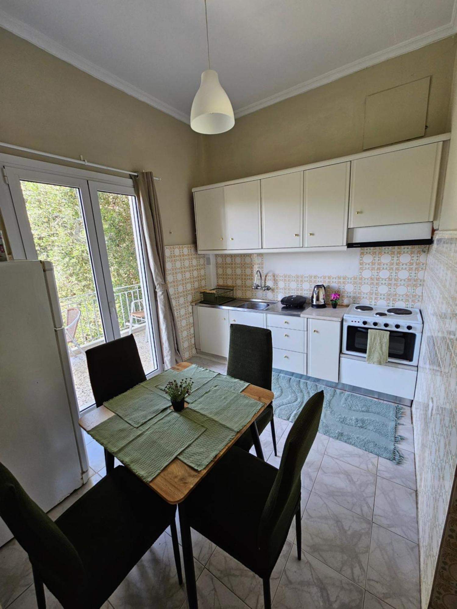 Tramonto Beach Apartment Ypsos Exterior foto